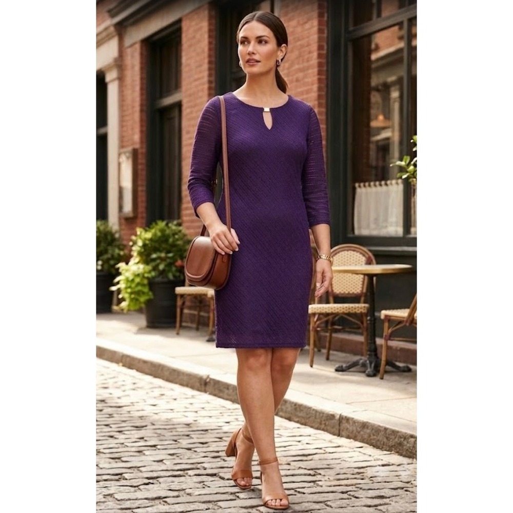Vintage‎ Sandra Darren Polyester Pointelle Knit Sheath Dress Purple Keyhole Neck